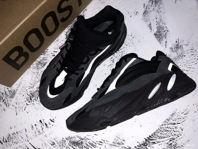 FU6684 Adidas Yeezy V2 Boost 700 Vanta